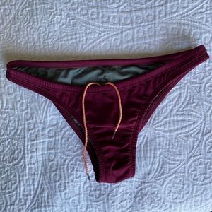 Brazil Jolyn bottoms